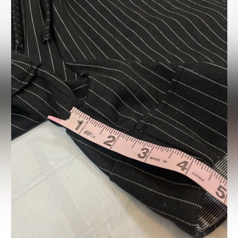 Zara PINSTRIPE BOXER SHORTS Woman’s Size M NEW Black Brown Pockets Elastic Waist - Picture 9 of 15